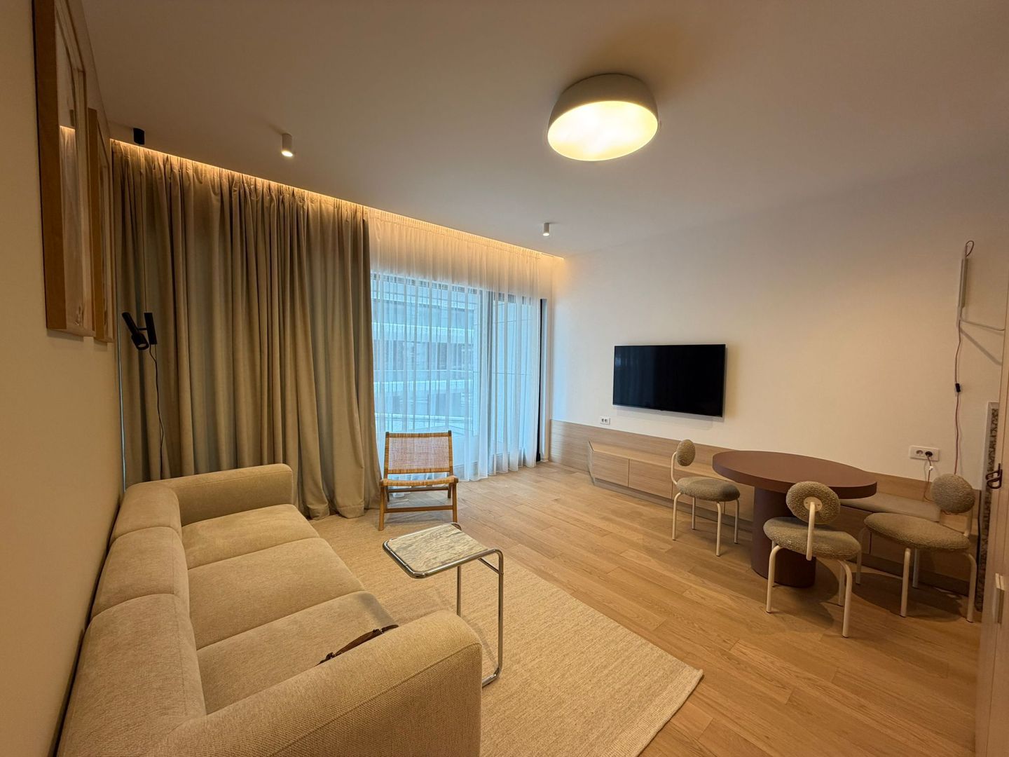 Apartament 2 camere l One Lake Club - Poză 1