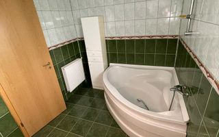 Apartament de închiriat I 4 camere I 96 mp utili I Strand II I etaj 2 - Poză 7