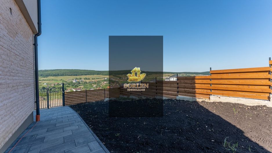 Duplex Premium de vânzare | La intrare în Chinteni - Poză 33