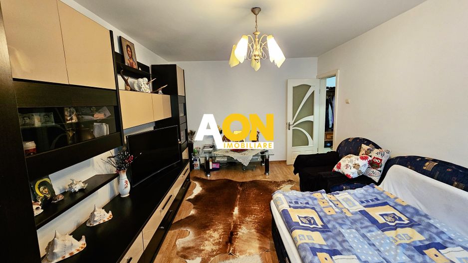 Apartament 2 camere, etaj 3,  mobilat utilat, zona Kaufland Cetate - Poză 2