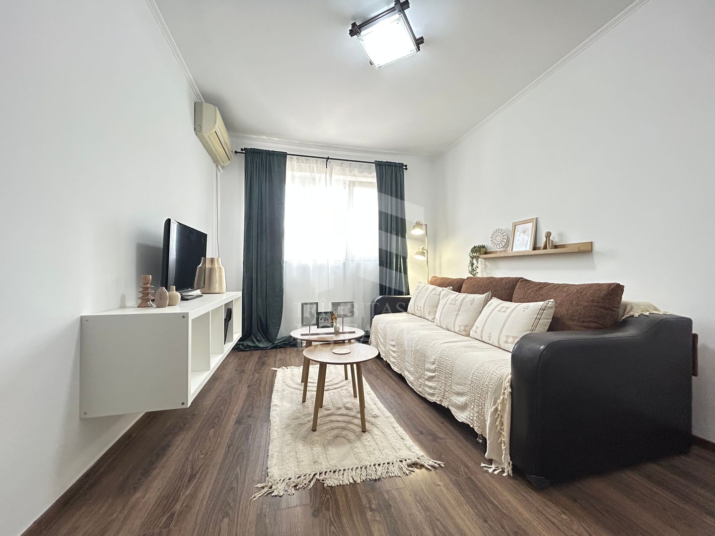 Apartament 2 camere de închiriat | Faleza Nord | 370 eur/lună - Poză 2
