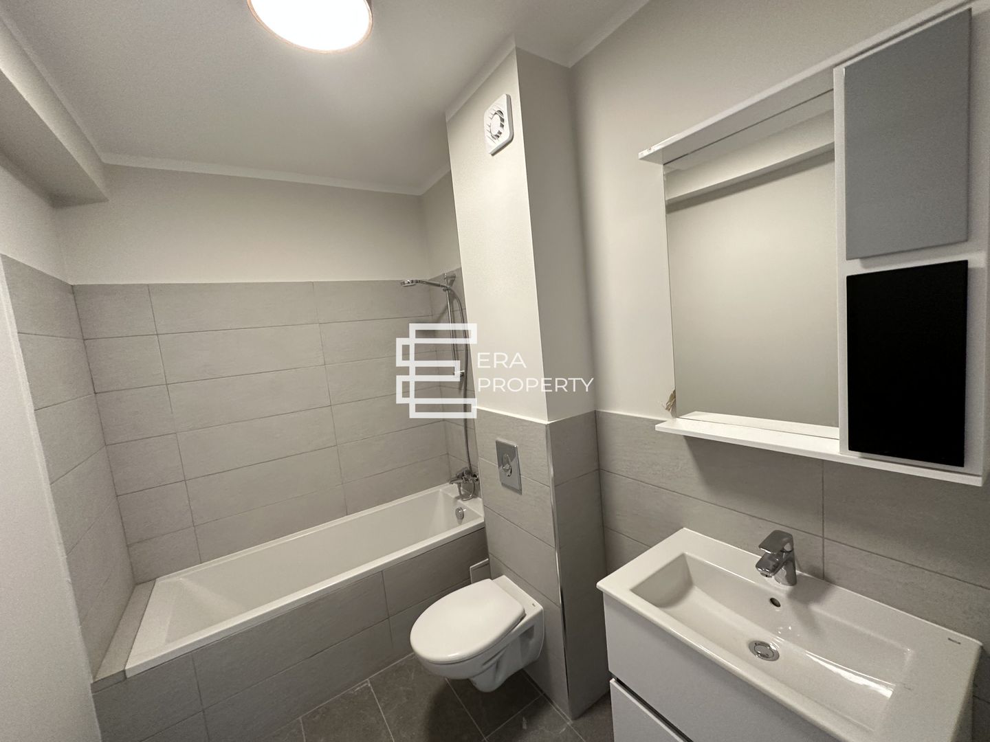 Apartament 2 camere - etaj 1- terasa 18 mp - zona Aeroport Sibiu - Poză 7