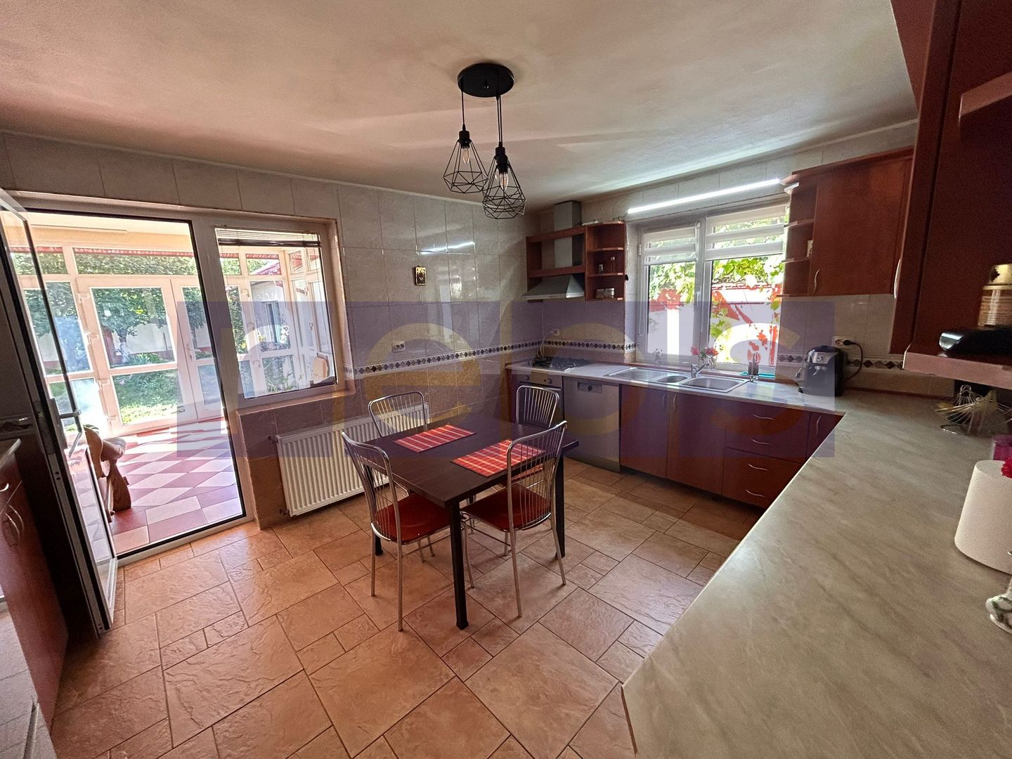 VANZARE CASA P+1+M | 8 CAMERE | ZONA VITAN - Poză 7