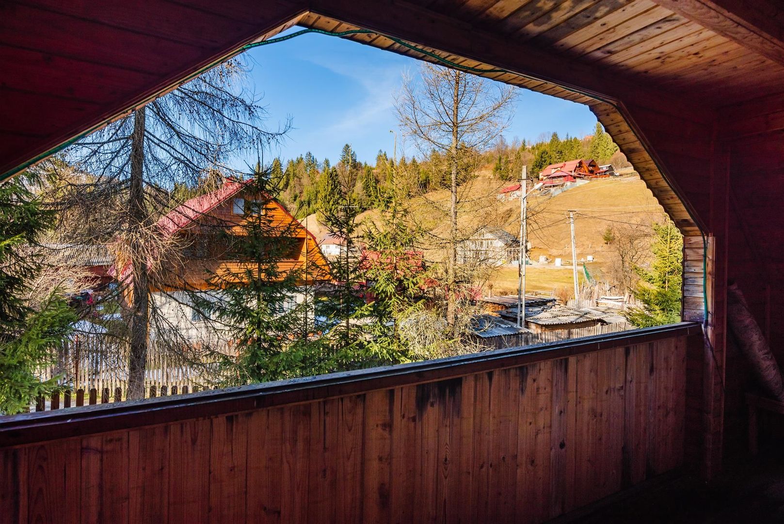 Cabane cu 10 camere Arieseni - Poză 15