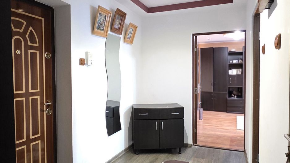 Apartament cu 3 camere, mobilat și utilat, VASLUI - zona AUTOMOMENT; - Poză 4