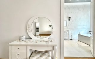 Apartament 3 camere, elegant si spațios, lângă parc, zona Centrala - Poză 11