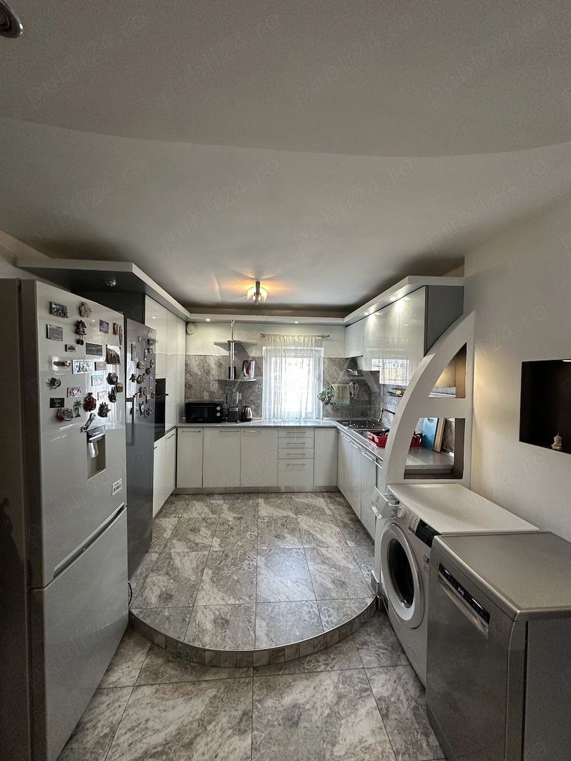 !!OCAZIE!! APARTAMENT DE VANZARE - Poză 1