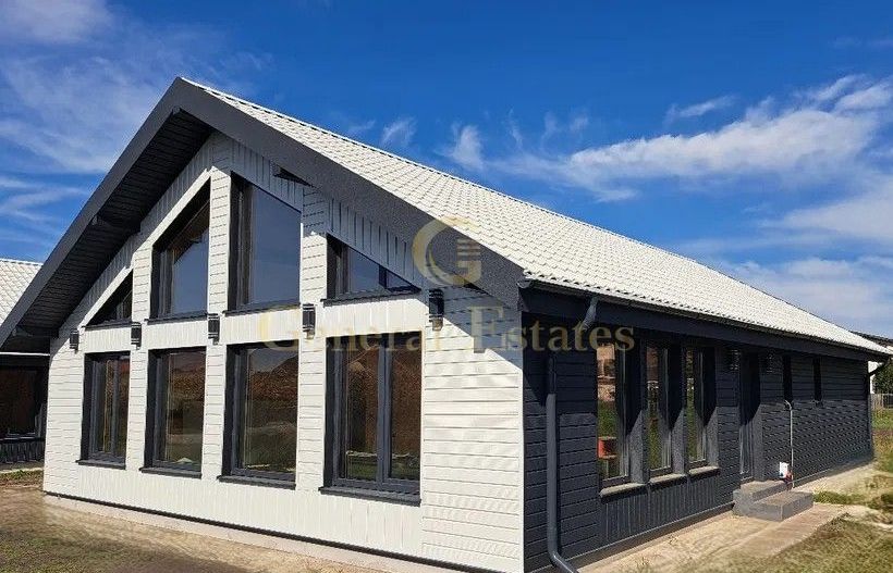 Casa deosebita Stupini complet mobilata si utilata - Poză 3