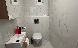 De vanzare apartament 3 camere Bd Dacia decomandat 2 bai 79 mp utili - Poză 8