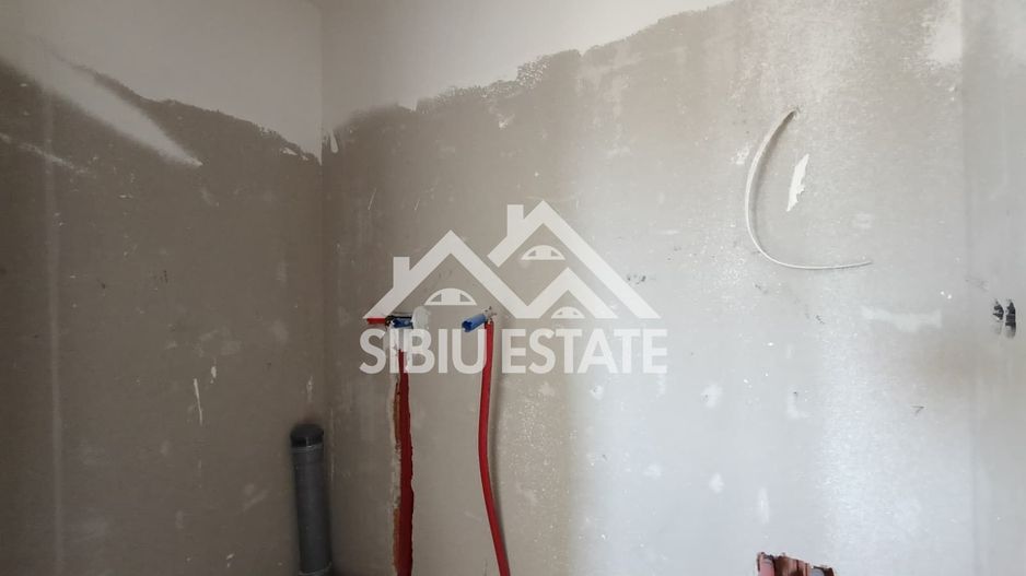 Apartament 3 camere de vânzare ,zona de vest, comision 0 - Poză 10