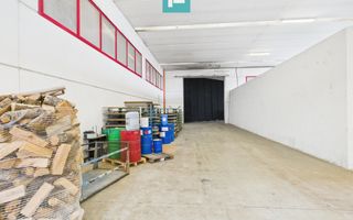 Hală de producție, cu birouri și teren, în Sebiș - Poză 21