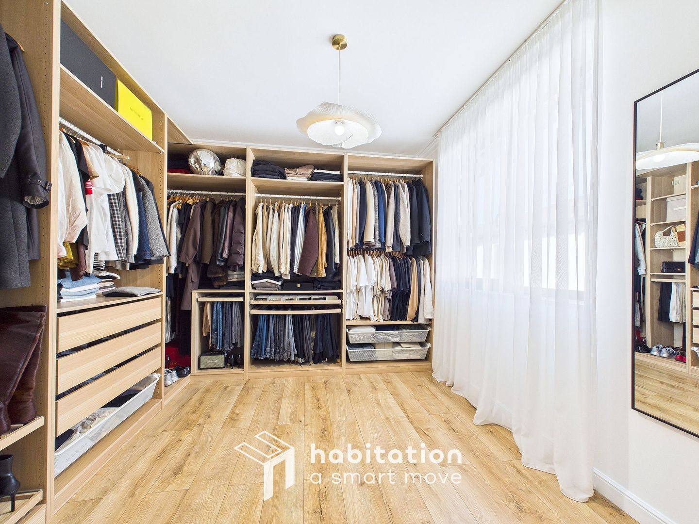 Tur virtual | Eleganta, liniște și confort –mută-te azi fără griji! - Poză 23