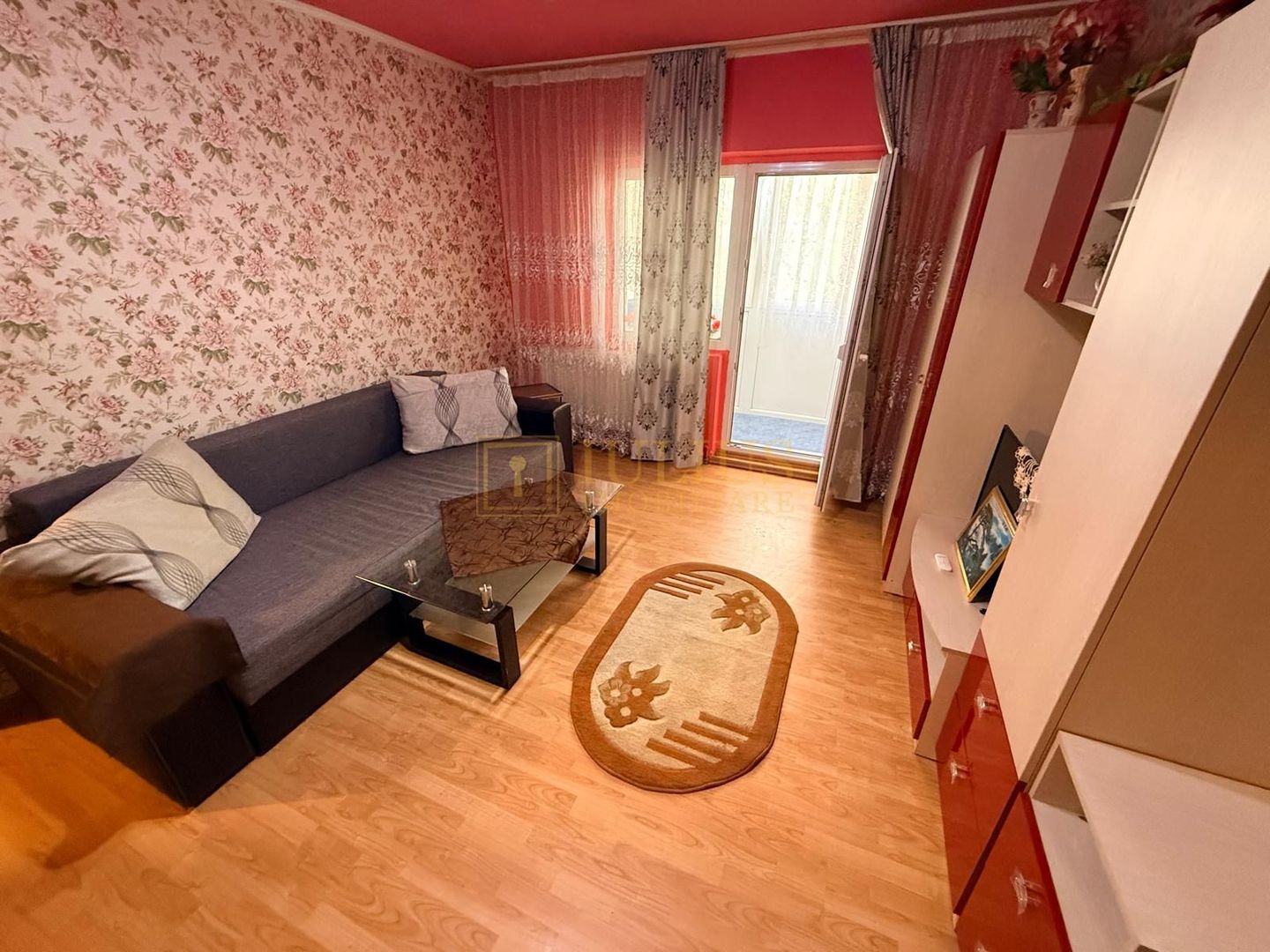 2 camere| zona Lipovei| centrala proprie| apartament frumos| - Poză 2