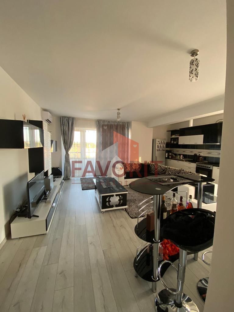 2 camere | decomandat | centrala proprie | finisaje premium | zona excelenta | - Poză 3