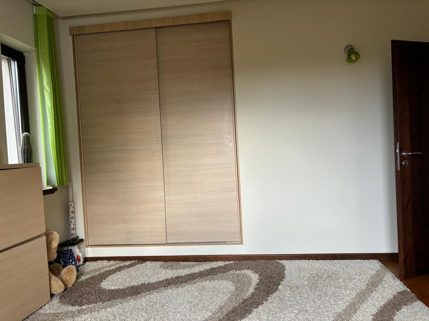 🏡 Casă individuală în Ronat – 6 camere, garaj dublu, finisată modern✨ - Poză 13