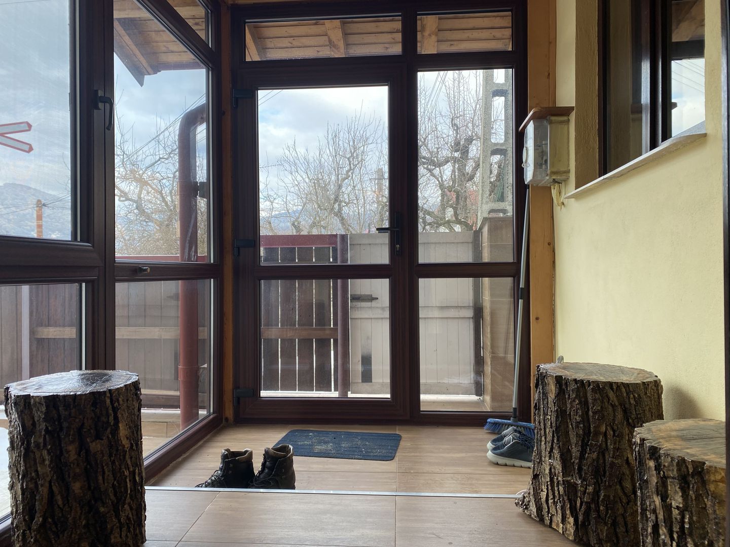 Vanzare casă la poalele Bucegilor!Potential pt. locuinta sau pensiune - Poză 19