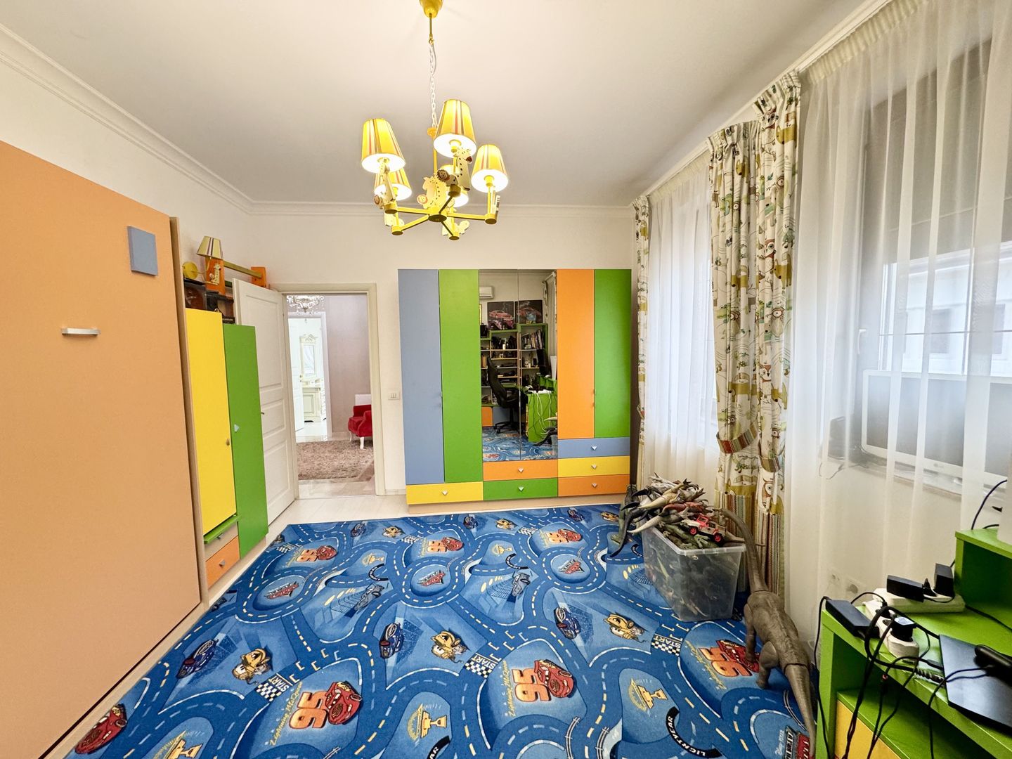 Vila lux cu 1000 mp teren pe Erou Iancu Nicolae langa Jolie Ville - Poză 20