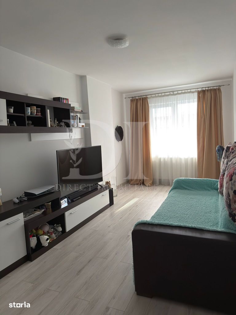 Apartament de vanzare/ Zona  Vivo - Poză 1