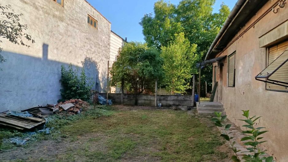 BRASADAS vinde casa mare cu teren pe strada Dara - Poză 5