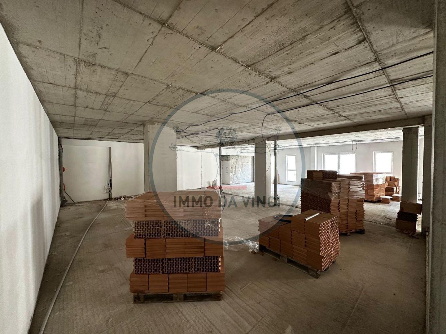 Spatii birouri 142mp si 194mp Marasti Iulius Mall finisaje la cerere - Poză 27