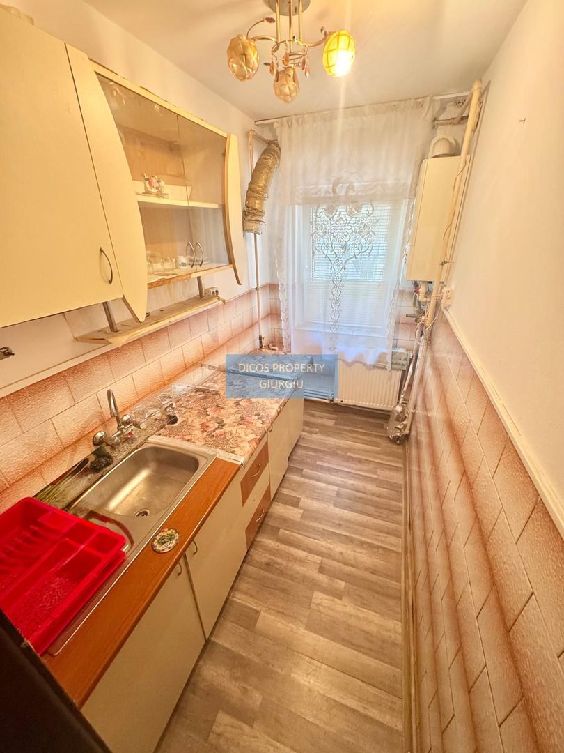 De vânzare – Apartament 2 camere, Tineretului, Școala 10 - Poză 3