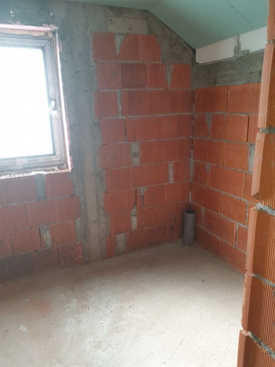 AZURA Imobiliare Pitesti - De Vanzare Casa Albota zona Luxor - Poză 15