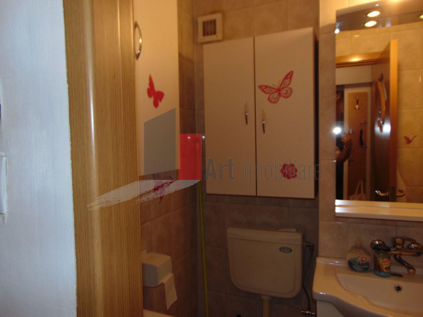 Apartament cu o camera, garsoniera Titan metrou - Poză 6