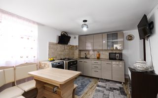 Casa  + anexa în Com.  Petresti, Sat Gherghesti - Dambovița - Poză 10