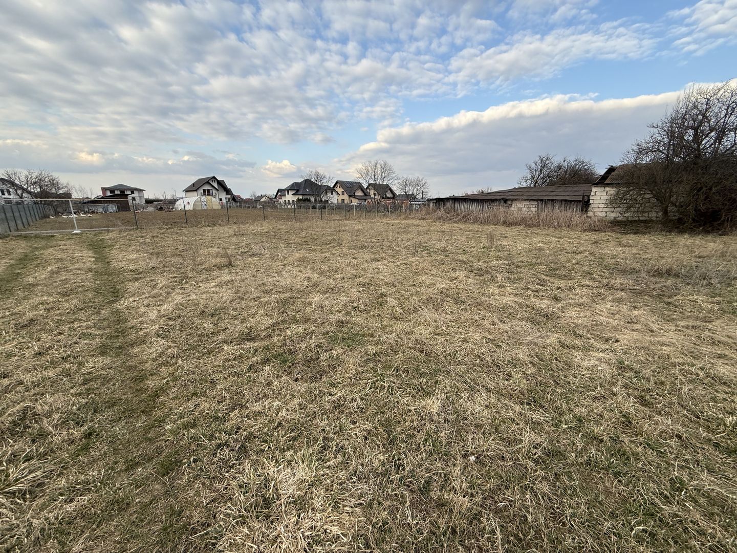 Teren intravilan | Zona Kaufland Rădăuți | 808 mp - Poză 2