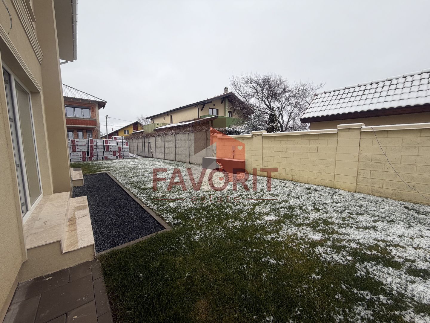 Disponibila imediat. Zona centrala. Toate utilitatile si asfalt - Poză 21