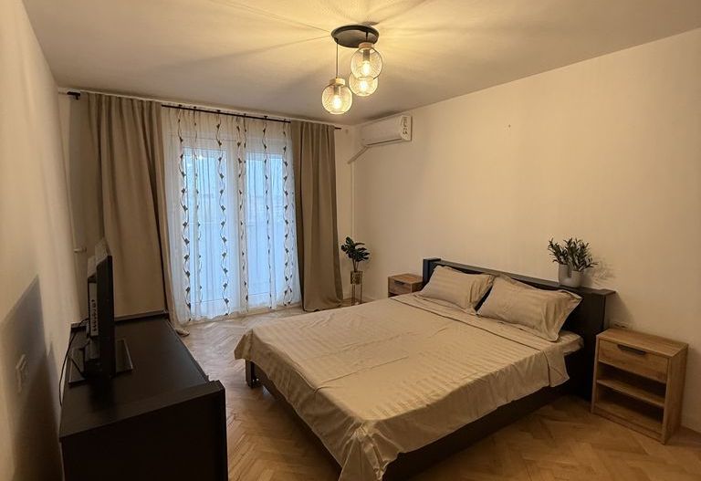 Închiriere 3 camere - Titan-Rotundă - Poză 12
