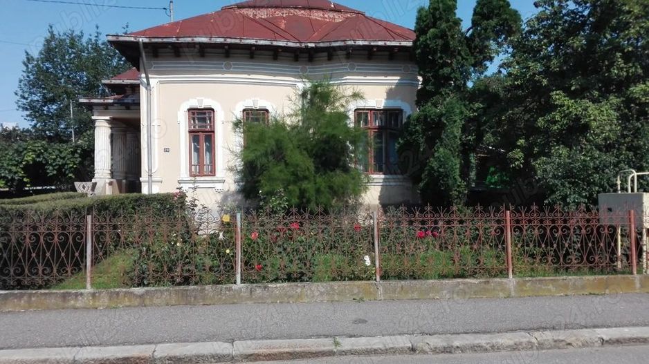 Vand casa in zona centrala  Falticeni - Poză 5