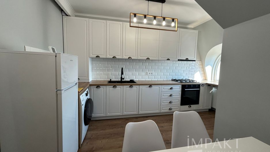 Vanzare apartament cu 2 camere in zona Cetatuie! - Poză 4