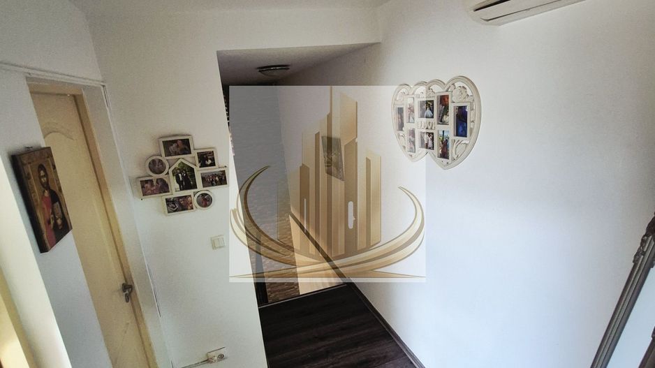 De vânzare apartament 3 camere 70mp - Poză 7