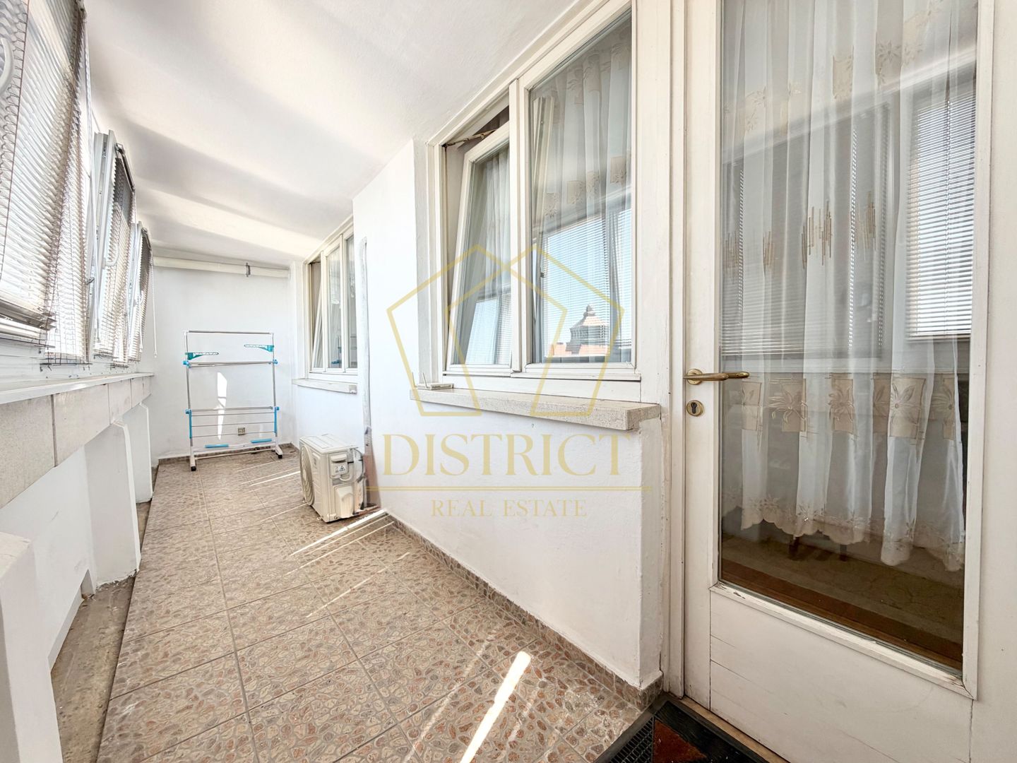 Apartament superb cu 2 camere langa Catedrala, bucatarie separata | Ultracentral - Poză 15