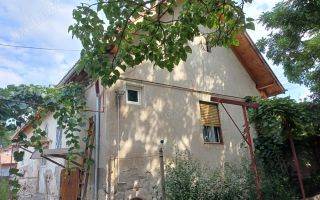 Casă individuală | 4 camere | 450 mp teren | Zonă centrală | Ocna Sibiului - Poză 9