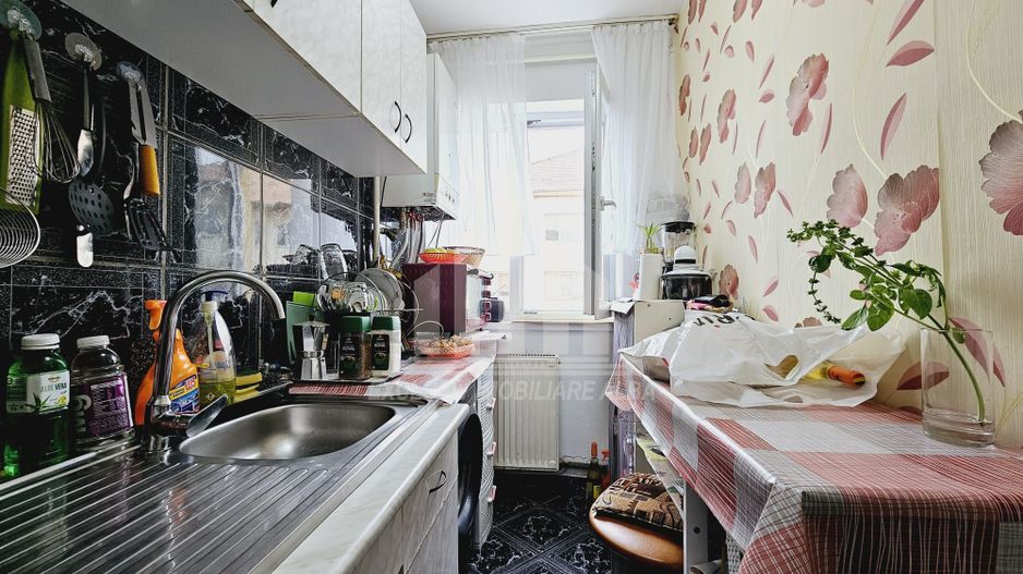 Apartament cu 2 camere de vanzare, Cetate - Poză 5