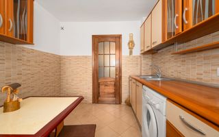Apartament cu 3 camere, două băi, 77 mp - Poză 5