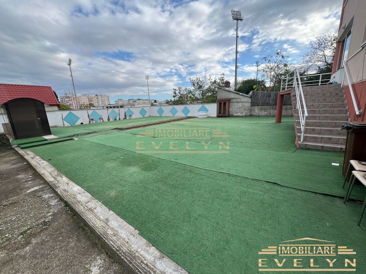 Cladire Comerciala De Vanzare, Zona Bld. Mihai Eminescu, Pret 690000 Euro Negociabil - Poză 1