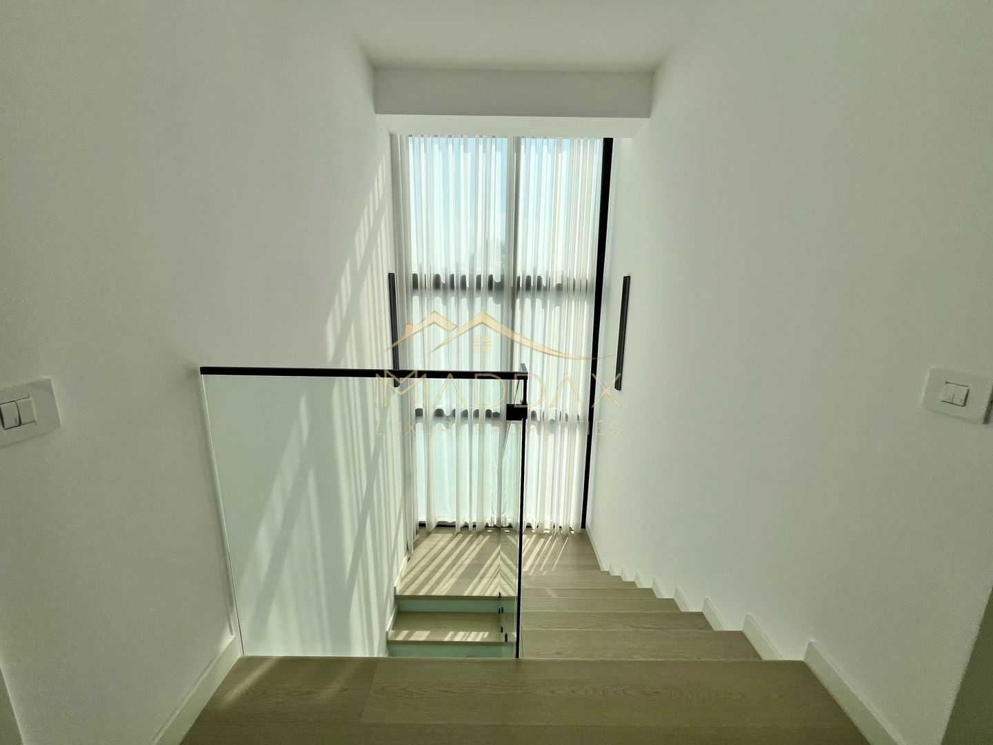 Vila LUX **5 camere**3 locuri parcare** Complex NOU//Sisesti - Poză 47