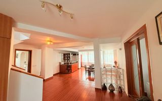 VANZARE VILA LA CHEIE | 280 MP | 1080 MP TEREN | 7 CAMERE | FUNDENI | - Poză 2