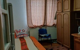 Apartament compartimentat cu 2 garsoniere-parter-Zona Policlinica - Poză 3