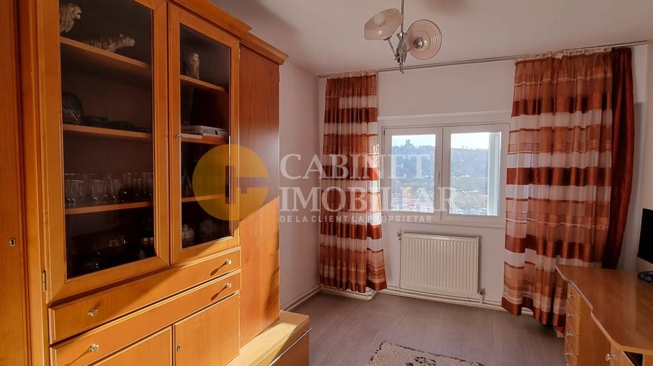 Apartament 4 camere – Rond Vechi, 97 mp, luminos și spațios - Poză 2