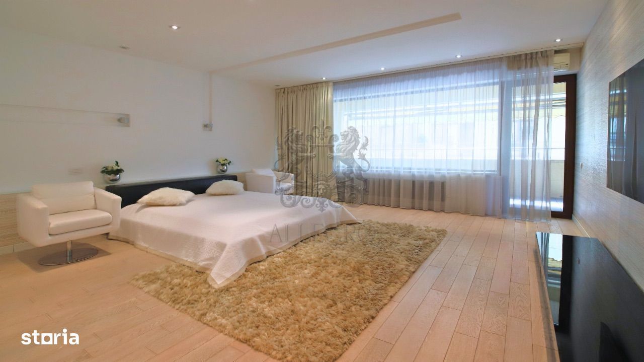 Vanzare | Nordului|  3 Camere | 3 Bai | 230 mp | Terasa | Parcare - Poză 5