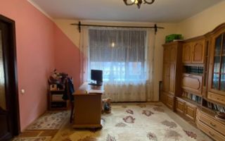 Ag EUROPA vinde casa individuala 6 cam. si teren 5 ari în Titulescu. - Poză 2