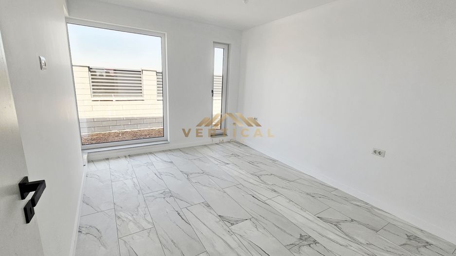 Casa parter cu 3 camere - comuna Berceni - Poză 13