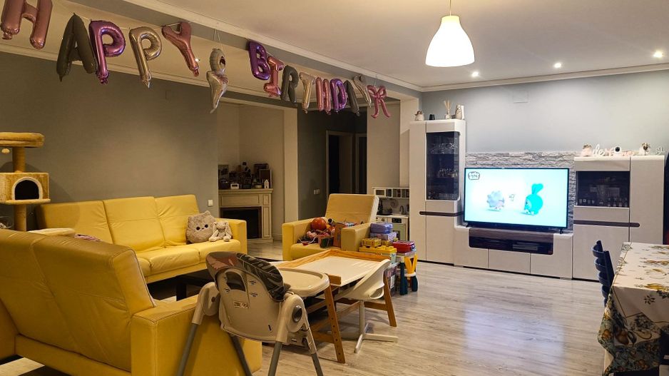 Apartament 3 camere parcare zona Florilor - Poză 4