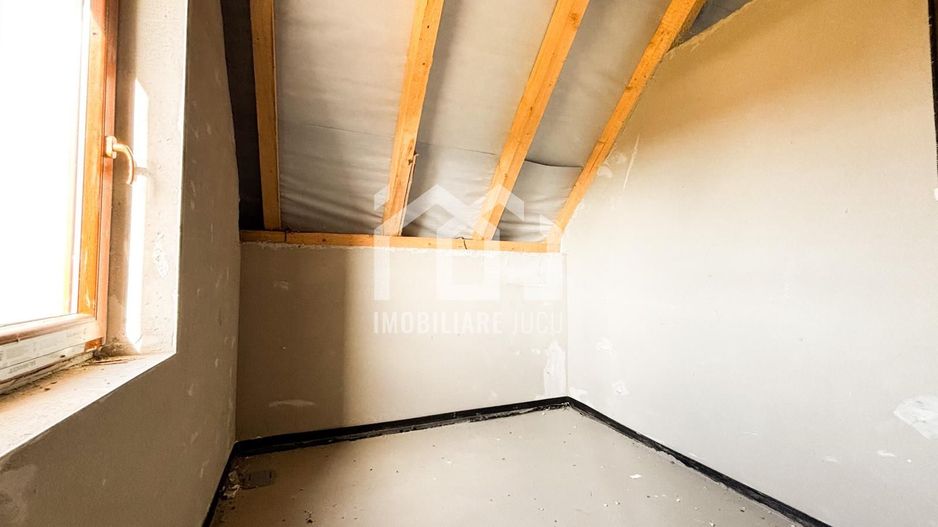 Casă individuală 4 camere, 120mp, Teren 800mp, Parcare, Jucu de Sus - Poză 13