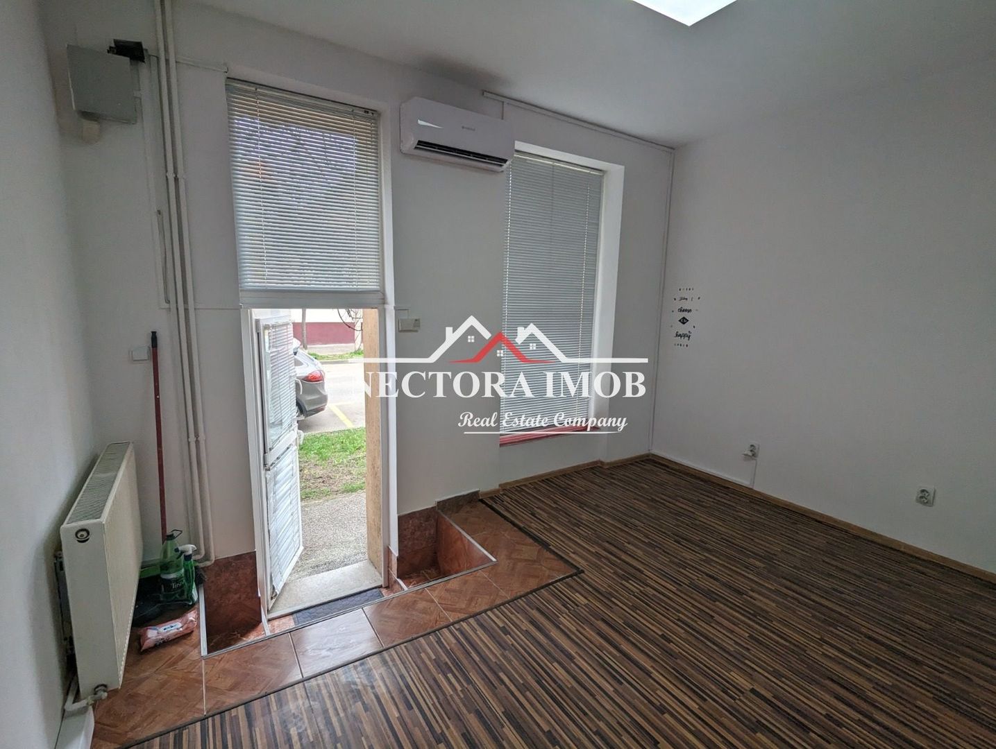 NECTORA IMOB-Spatiu comercial Ultracentral 25 mp, Str. Cuza Voda - Poză 2