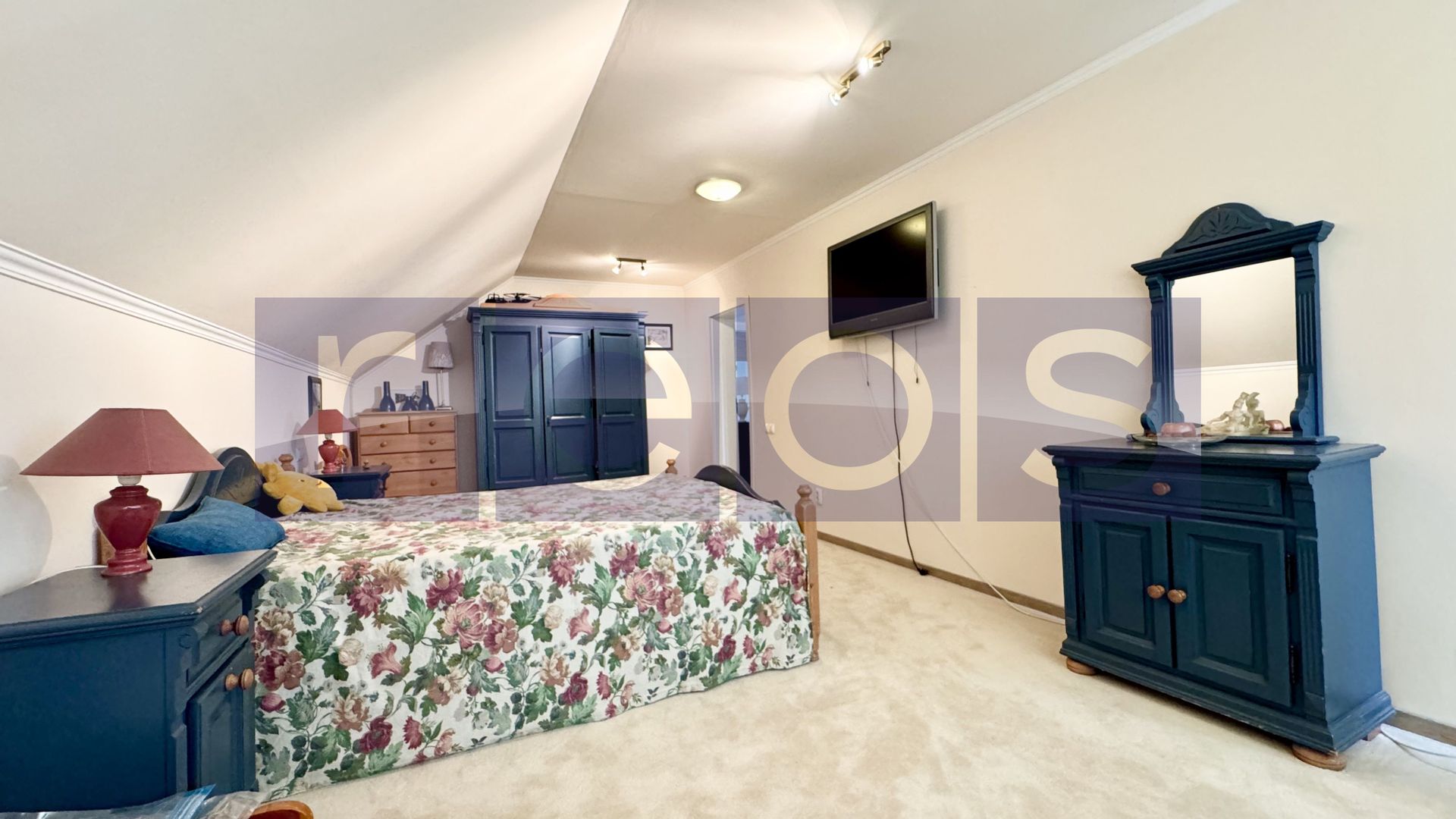 VANZARE VILA UNICA | PISCINA | TEREN 2.200 MP | CORBEANCA | OSTRATU - Poză 14